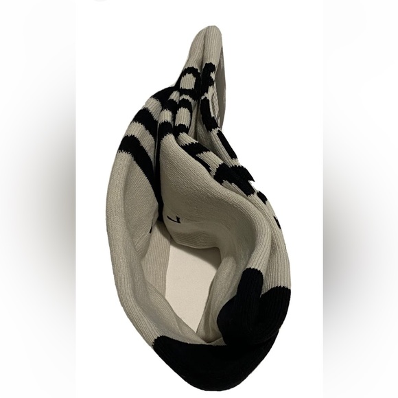 Puma Basketball Crew Socks 1 Pair Mens 6-12 Beige w/ Black ‘Don’t Flinch’ & Logo - Picture 9 of 12